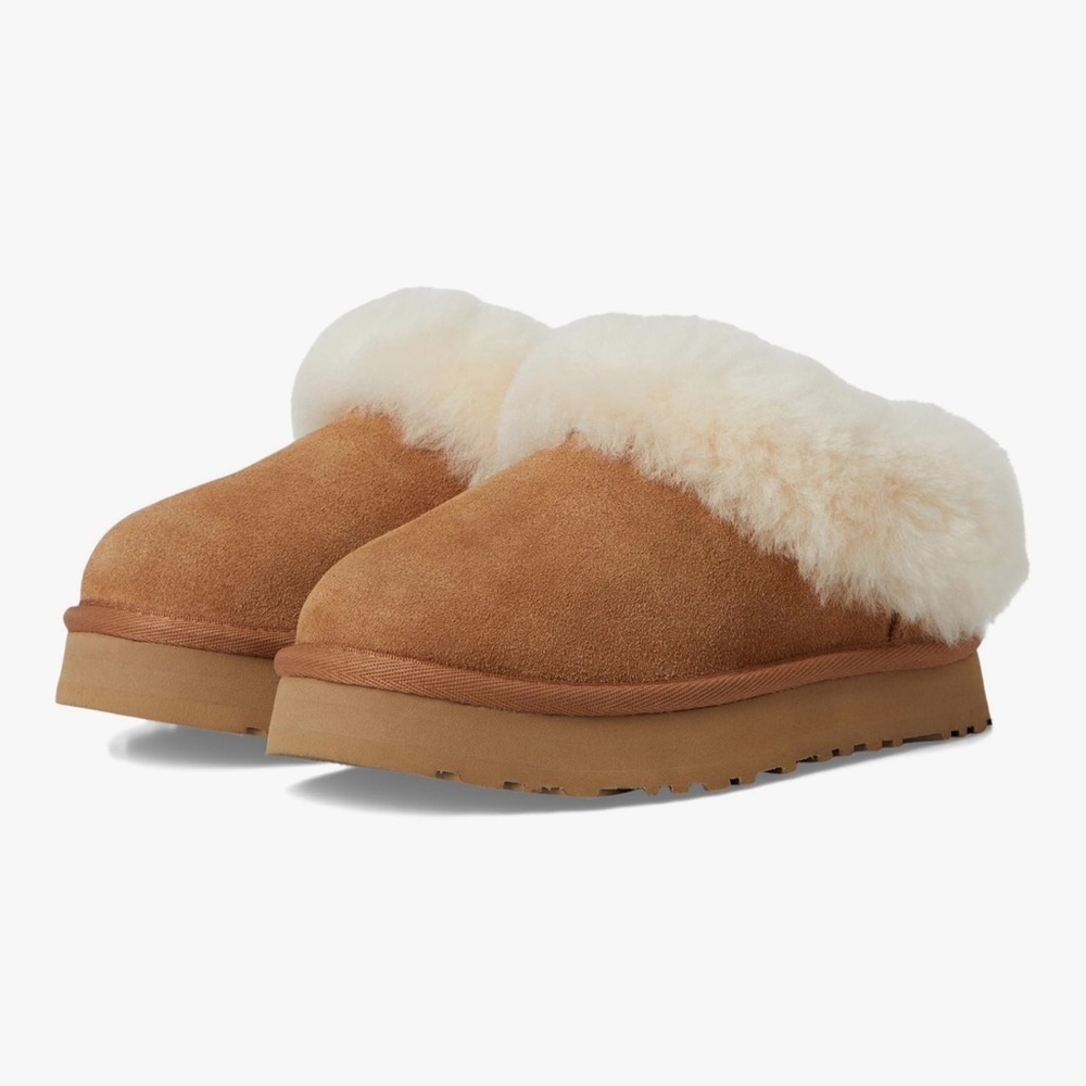 Ugg tazzelle new with box size 6 youth